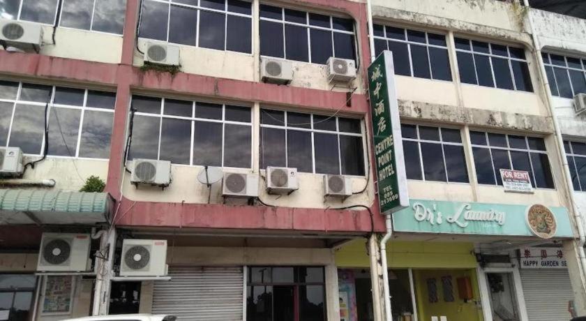 Oyo 90376 Centre Point Hotel Limbang Luaran gambar